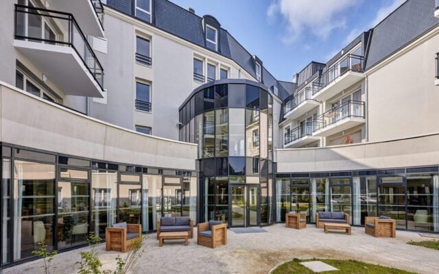 LesGirandieres_Cherbourg-Facade